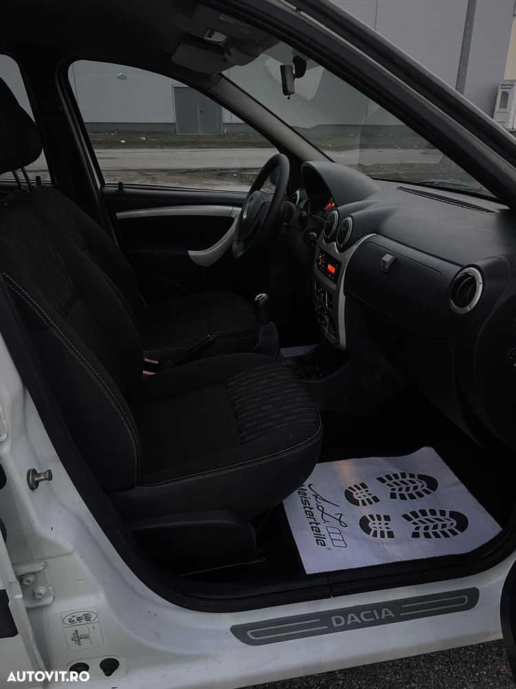 Dacia Logan 1.5 dCi Laureate - 9