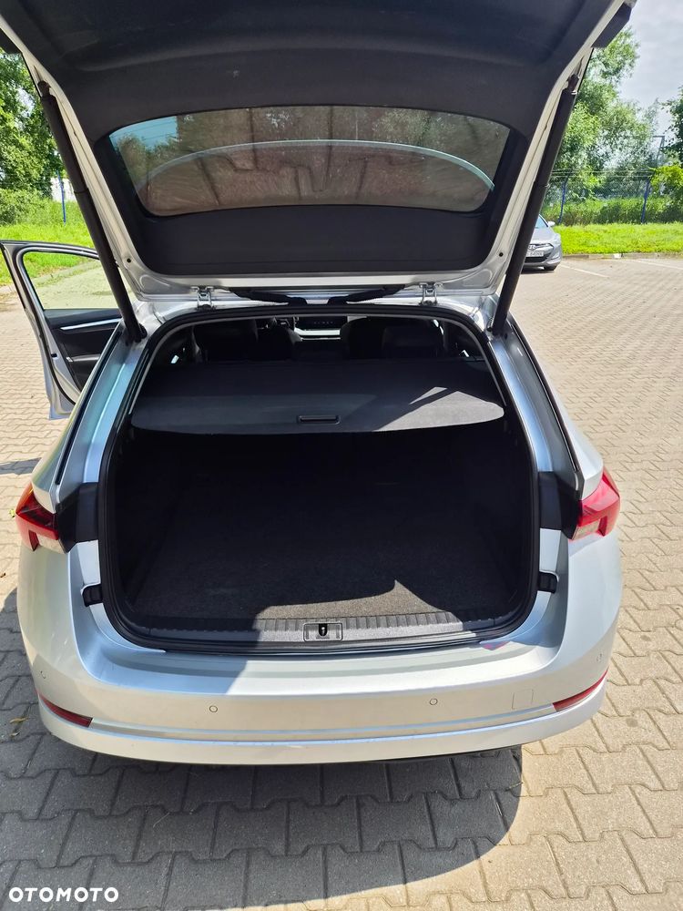 Skoda Octavia 1.4 TSI Joy DSG - 2