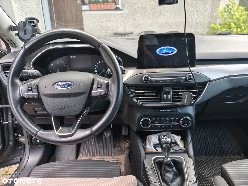 Ford Focus 2.0 EcoBlue Titanium X - 21