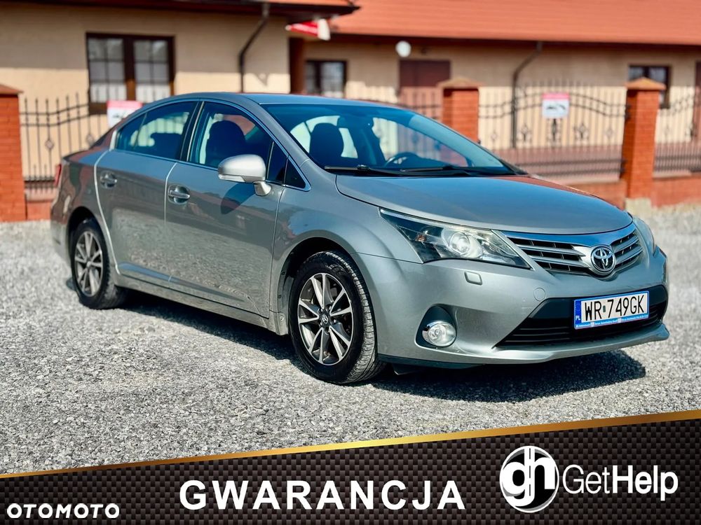 Toyota Avensis 1.8 Sol plus NAVI - 1