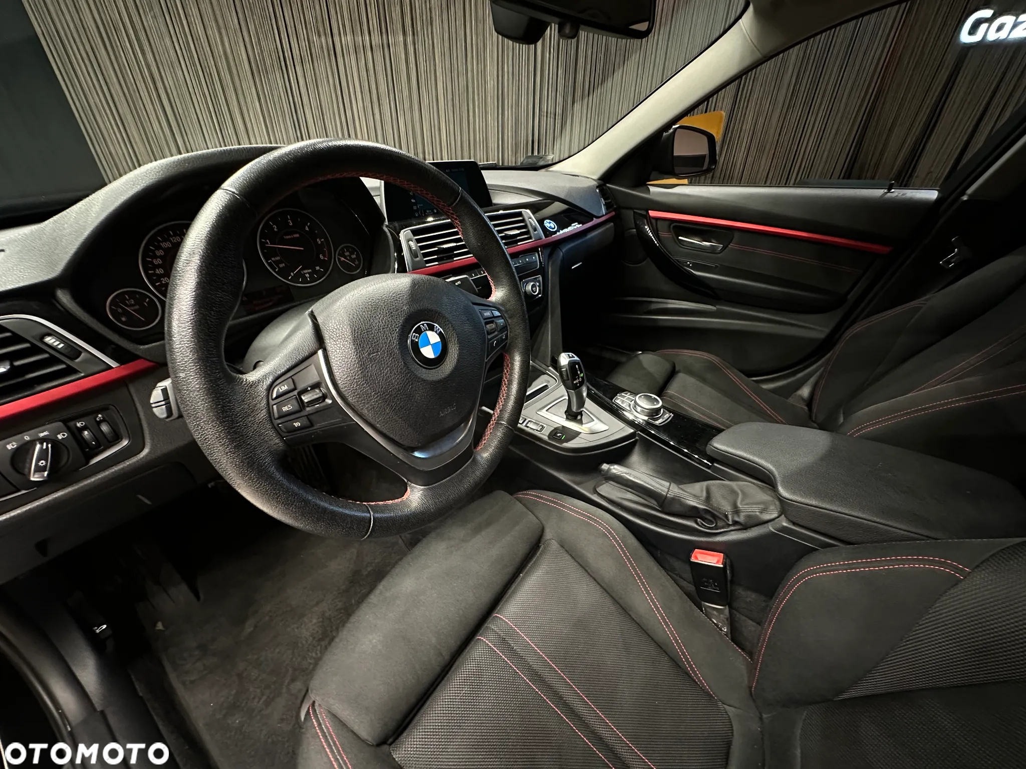 BMW Seria 3 320d xDrive Sport Line Shadow - 4