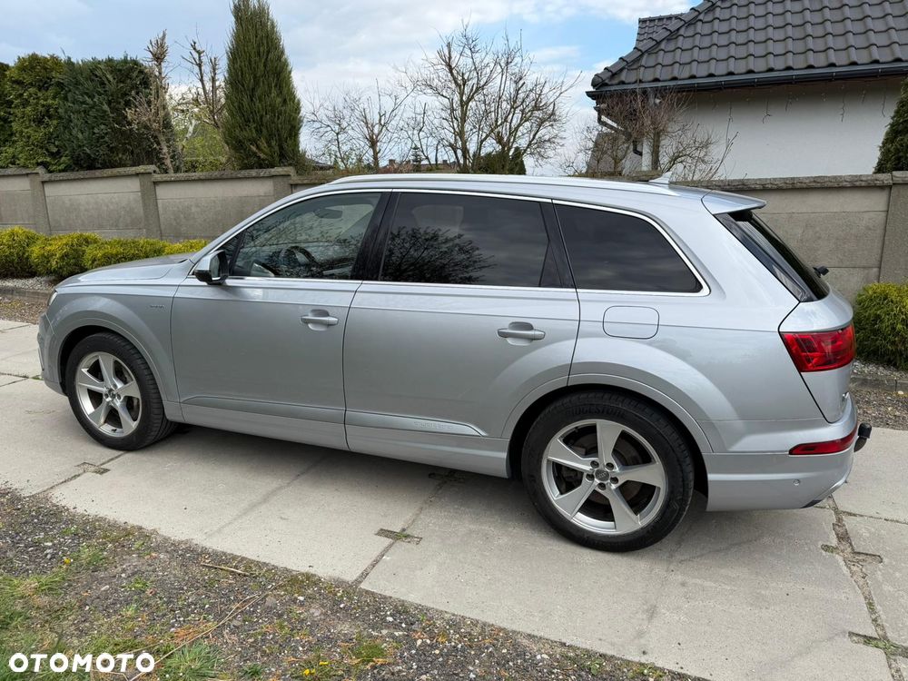 Audi Q7 - 13