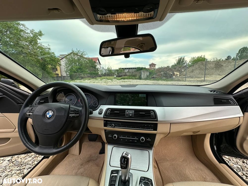 BMW Seria 5 520d - 7