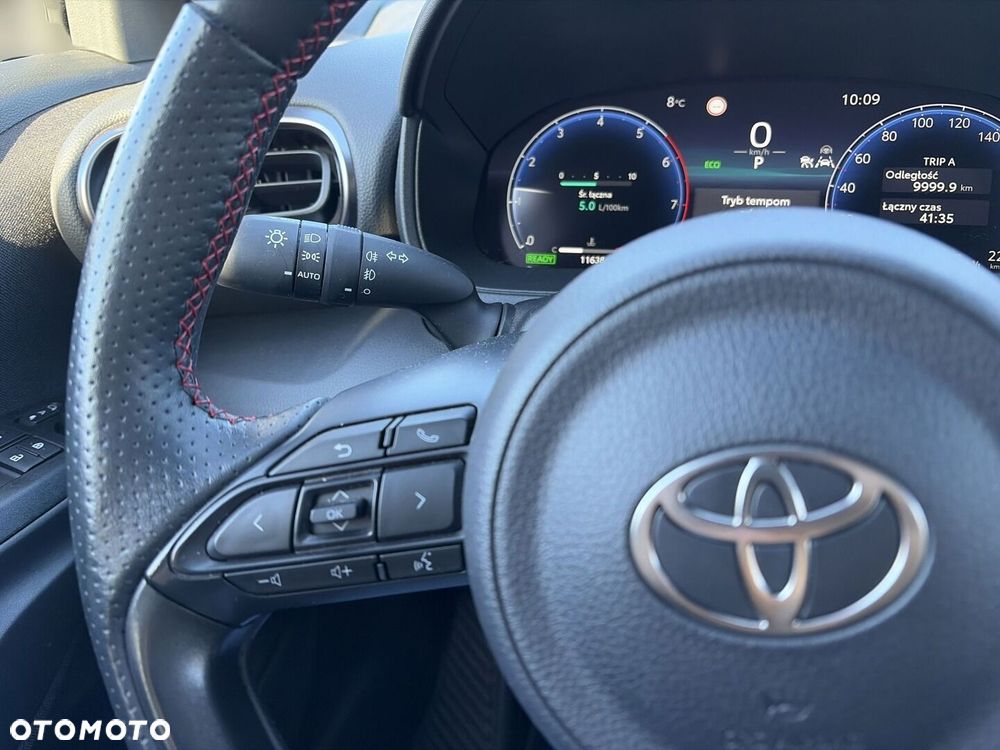 Toyota Yaris Cross Hybrid 1.5 GR Sport - 27