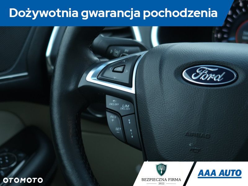 Ford Edge - 22