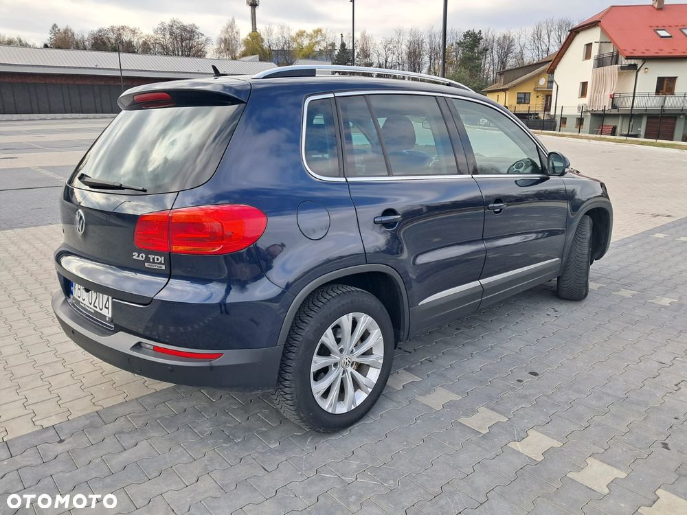 Volkswagen Tiguan - 8