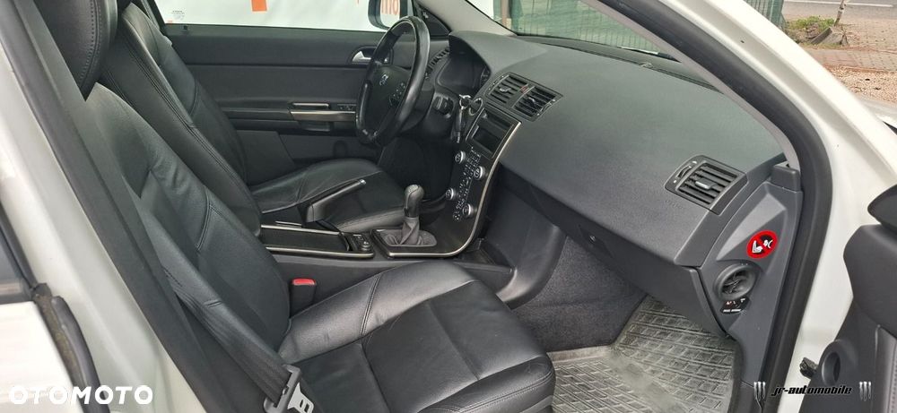 Volvo S40 - 11