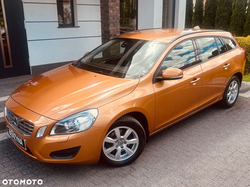 Volvo V60 T3 Edition Pro - 9