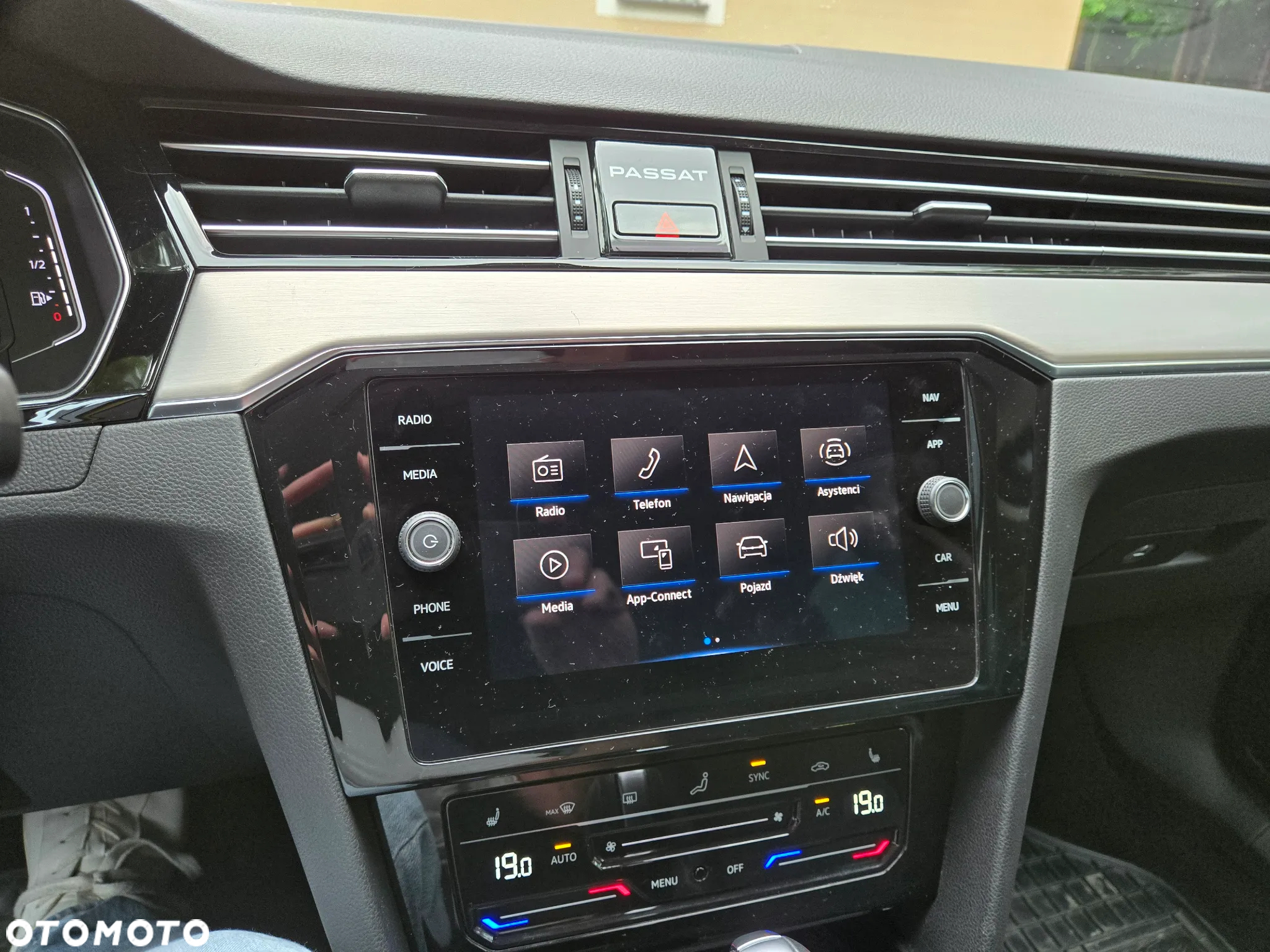 Volkswagen Passat 2.0 TDI 4Mot Elegance DSG - 5
