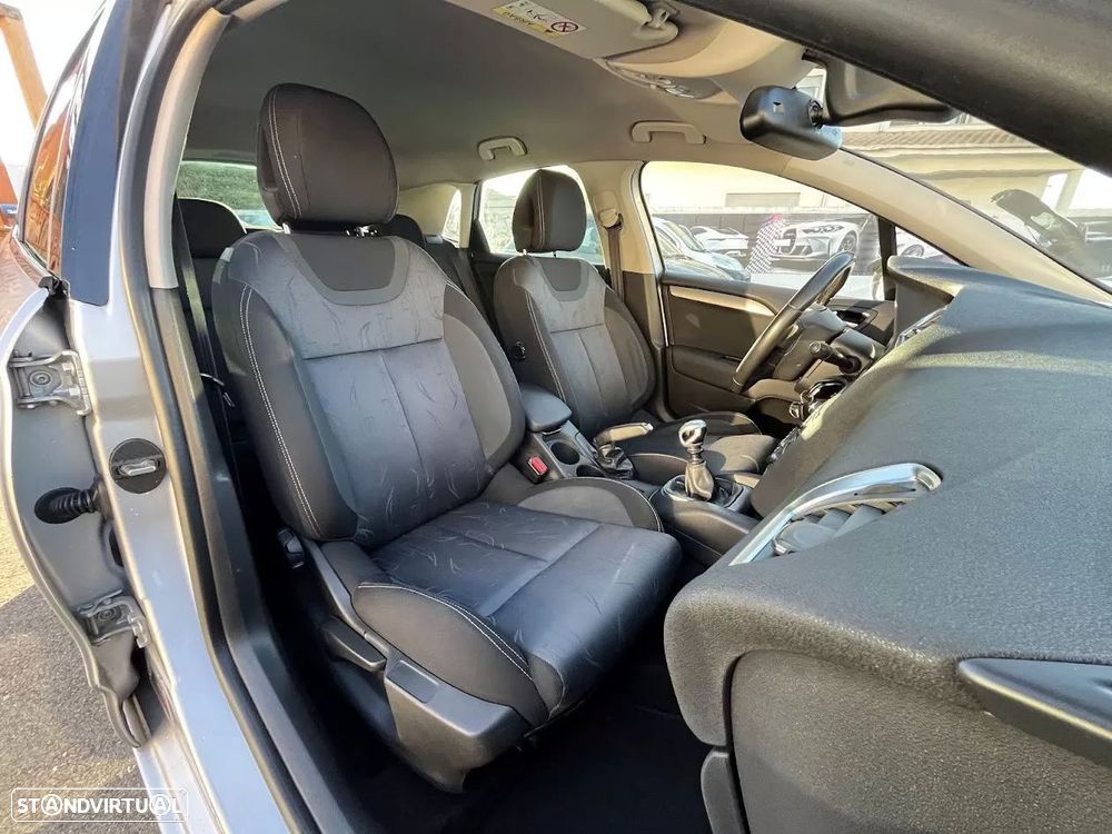 Citroën C4 1.6 e-HDi Business - 20