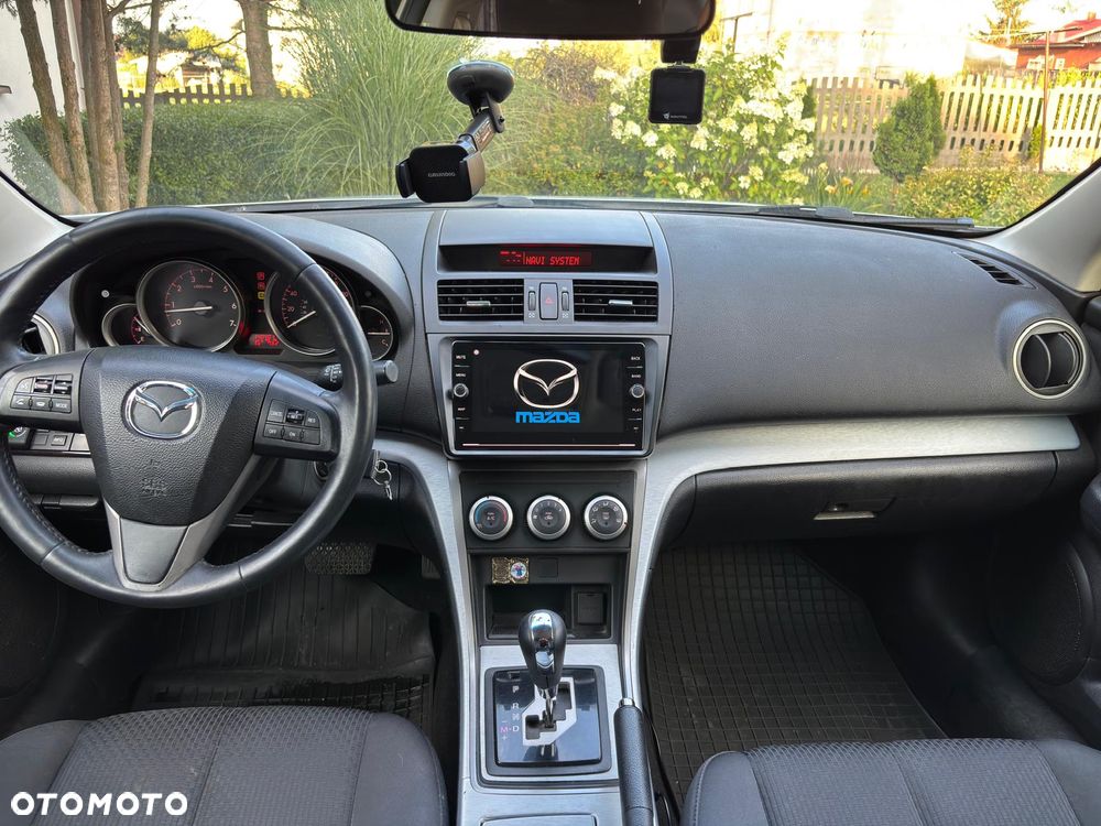 Mazda 6 - 8