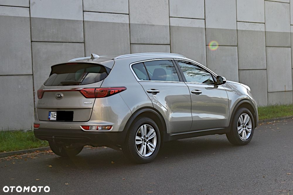 Kia Sportage 1.6 GDI 2WD Black Edition - 15