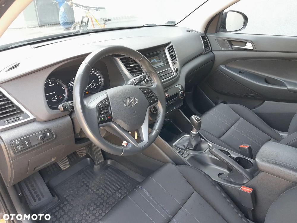 Hyundai Tucson 1.7 CRDI BlueDrive Classic 2WD - 9