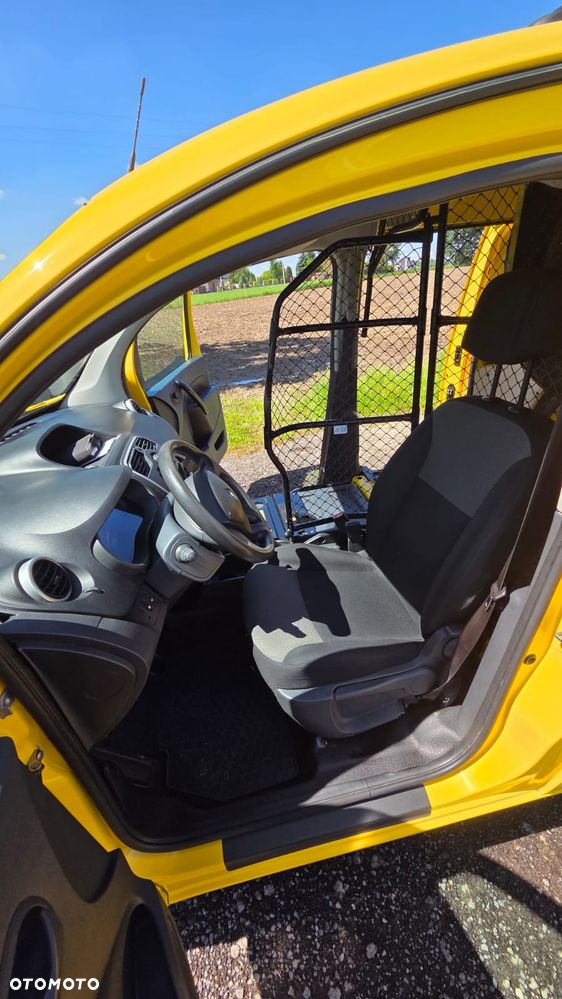 Renault Kangoo MAXI - 17