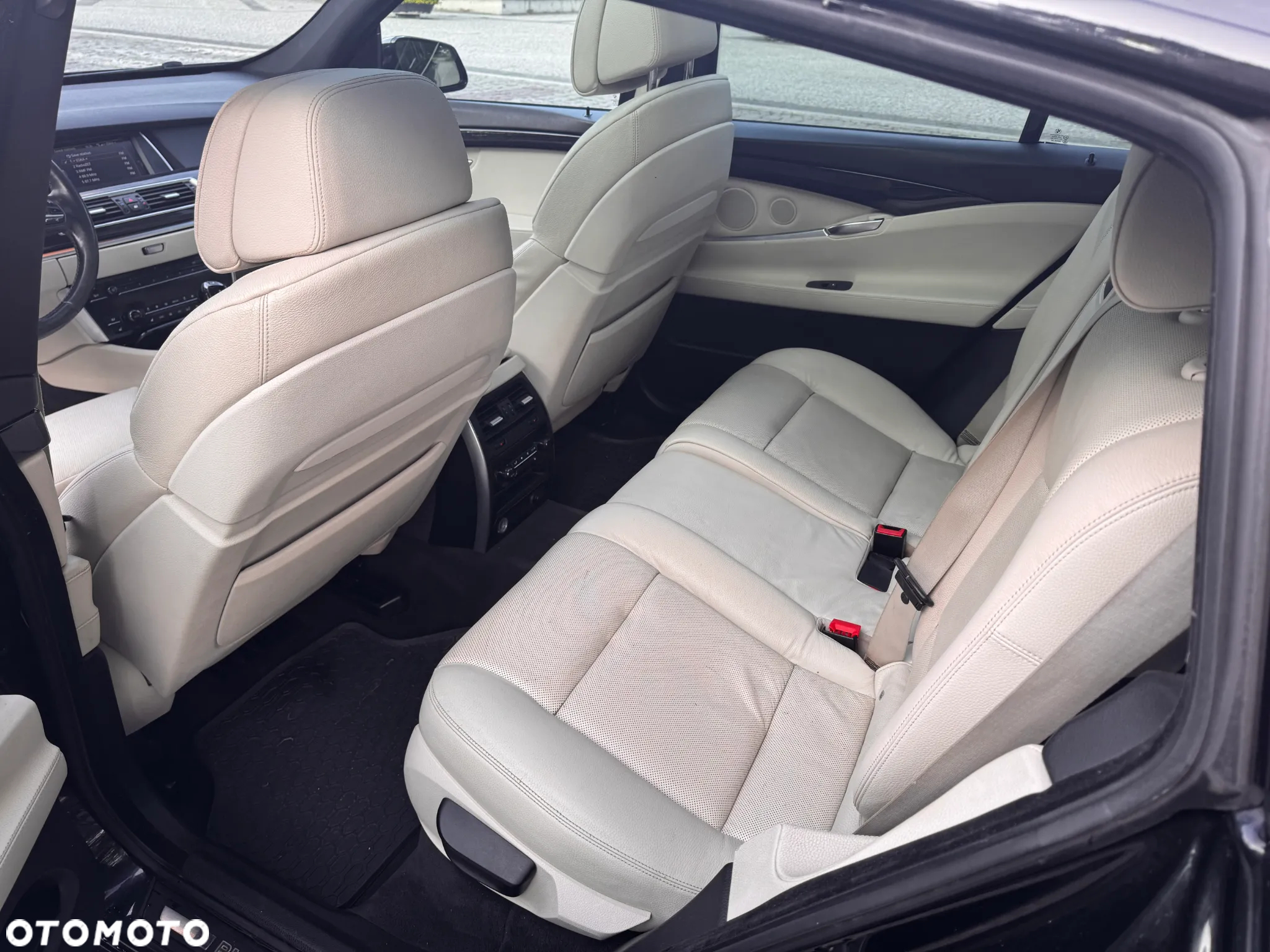 BMW 5GT 530d - 12