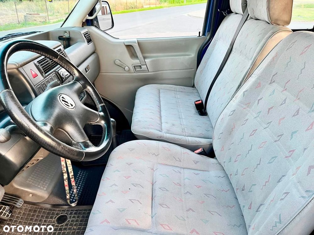 Volkswagen Transporter - 9