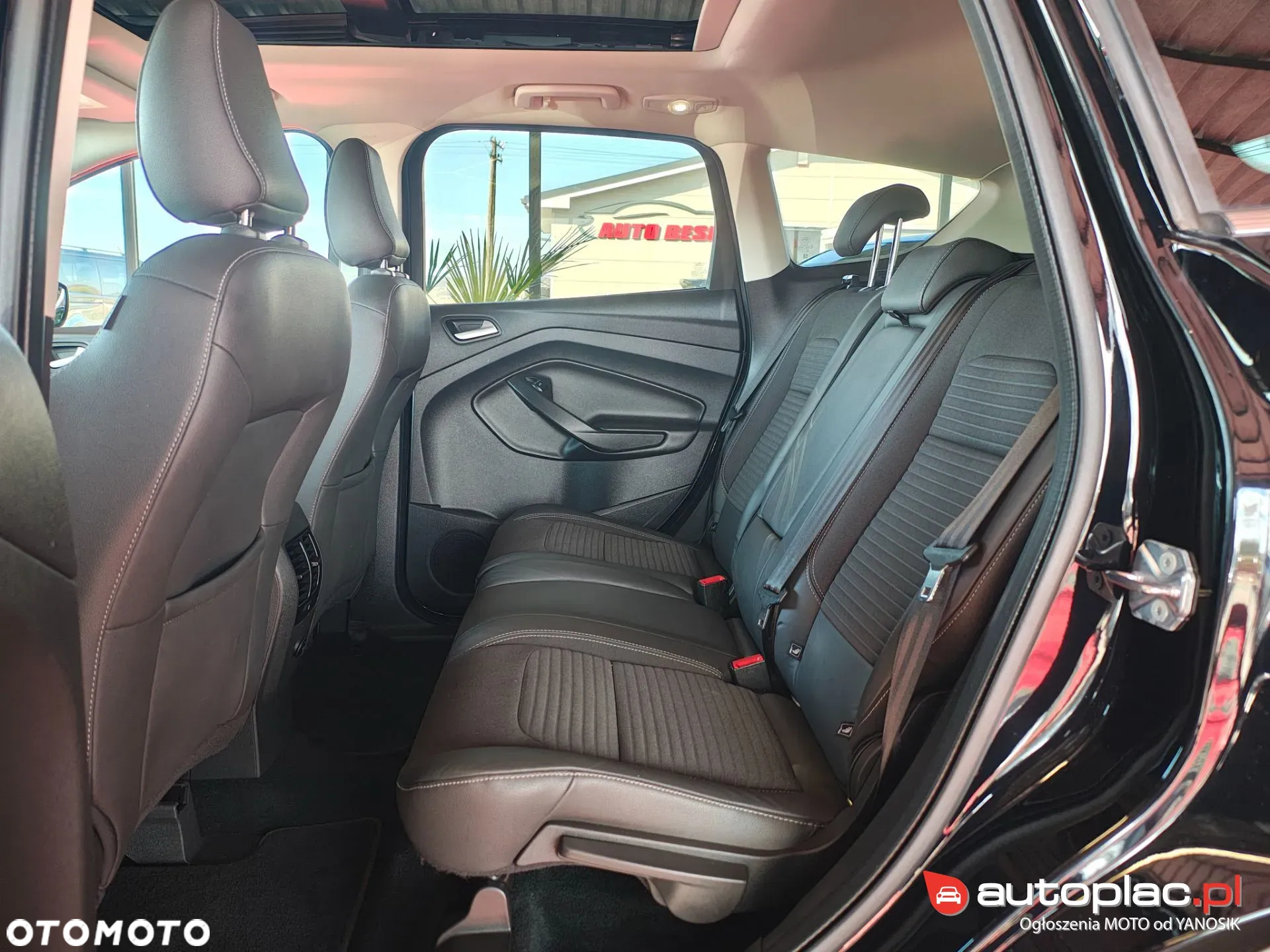 Ford Kuga 2.0 TDCi 4x4 Business Edition - 27