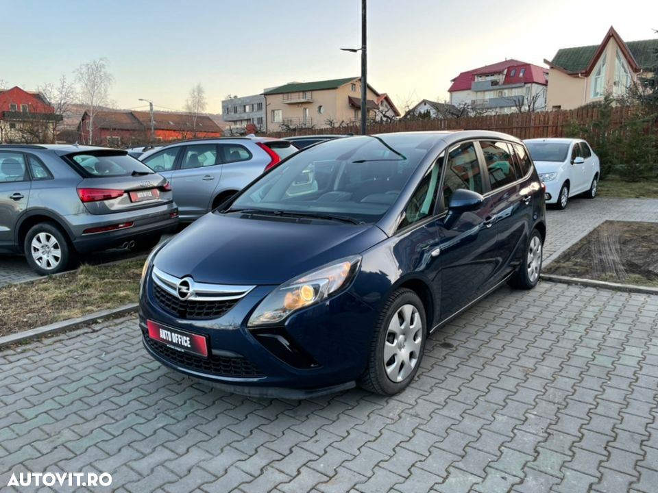 Opel Zafira Tourer 2.0 CDTI Active - 2