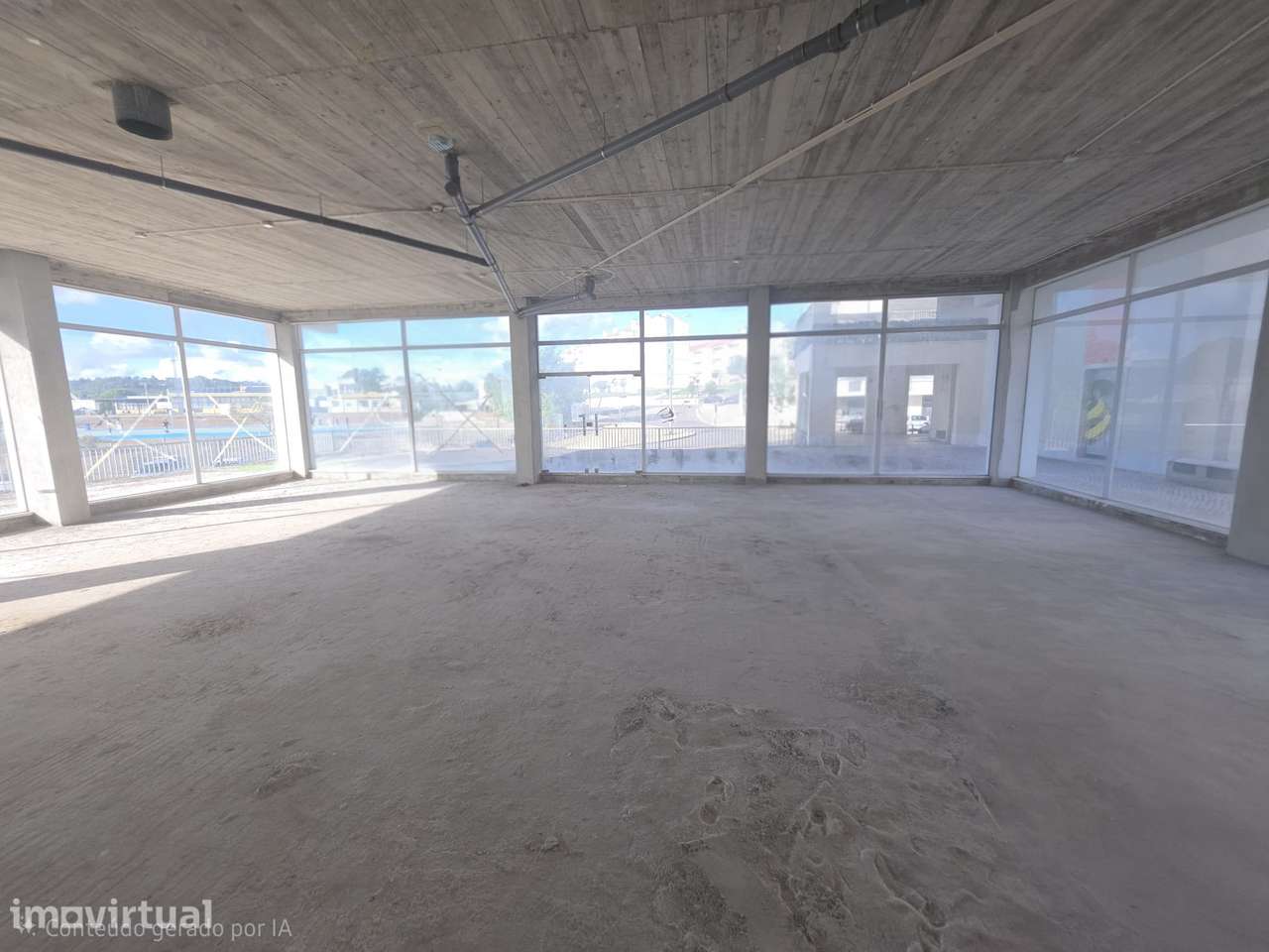 Loja  armazém garagem ideal  apartamentos comércio logística Azambuja - Grande imagem: 5/24