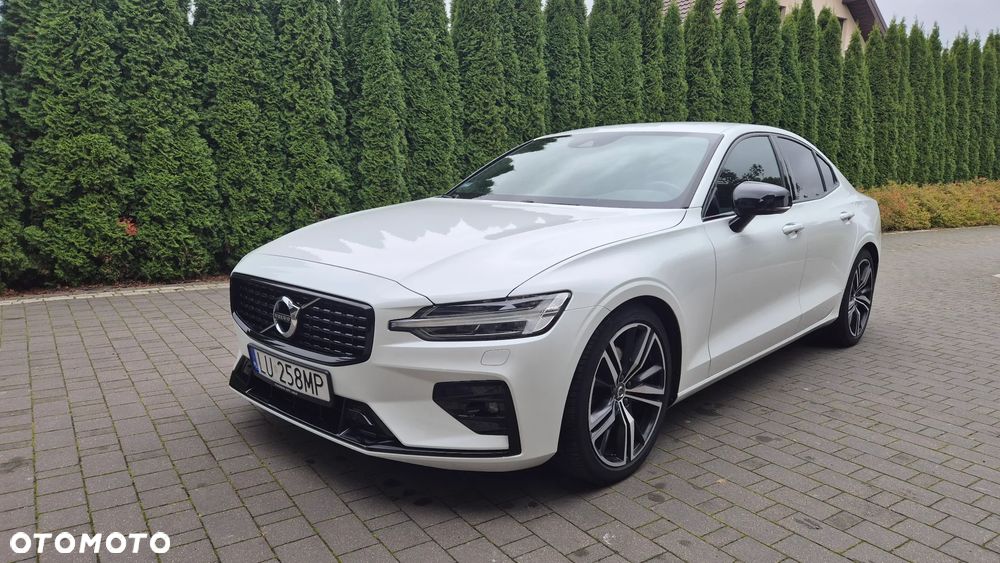 Volvo S60 B4 B R-Design - 2
