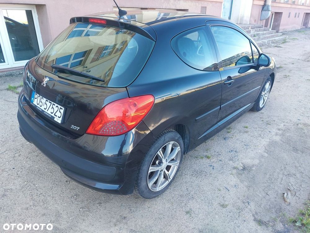 Peugeot 207 - 7