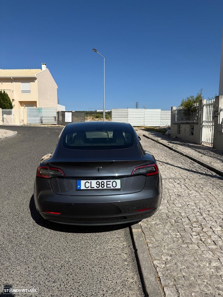 Tesla Model 3 Standard RWD - 3