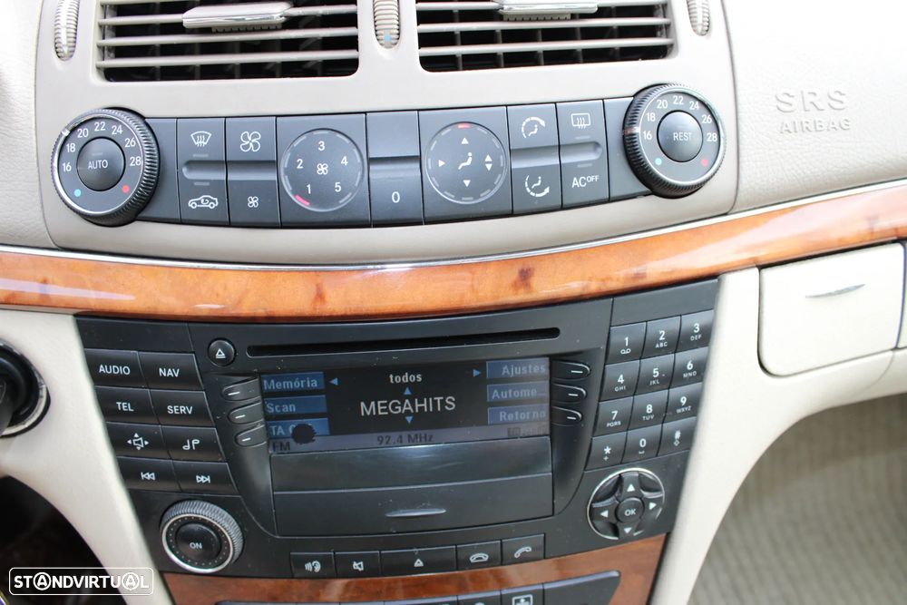 Mercedes-Benz E 320 CDI Elegance - 25