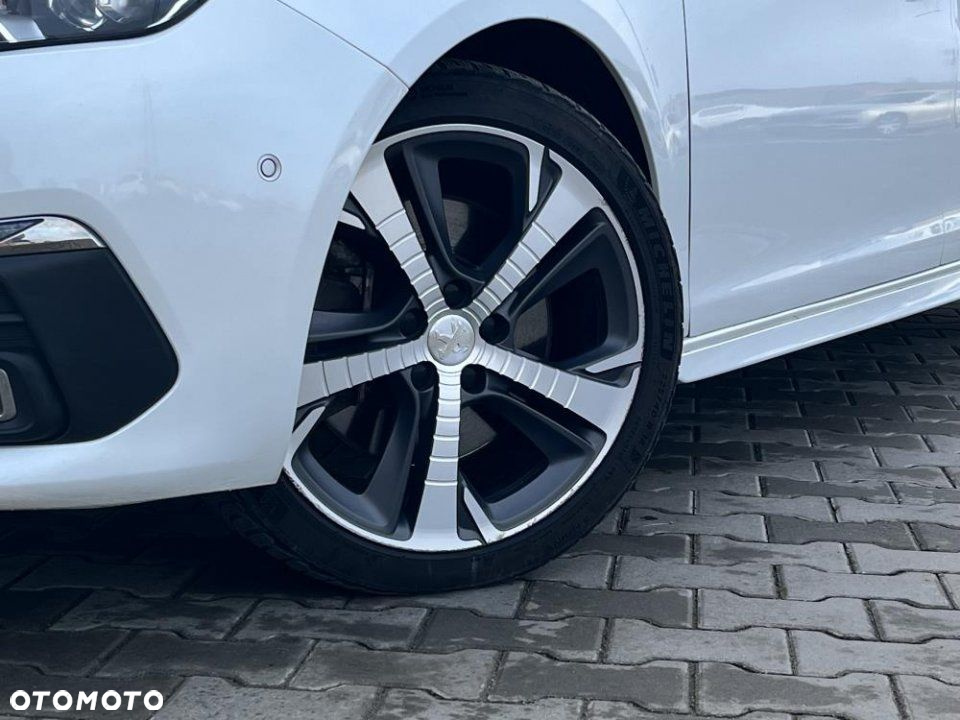 Peugeot 308 - 10