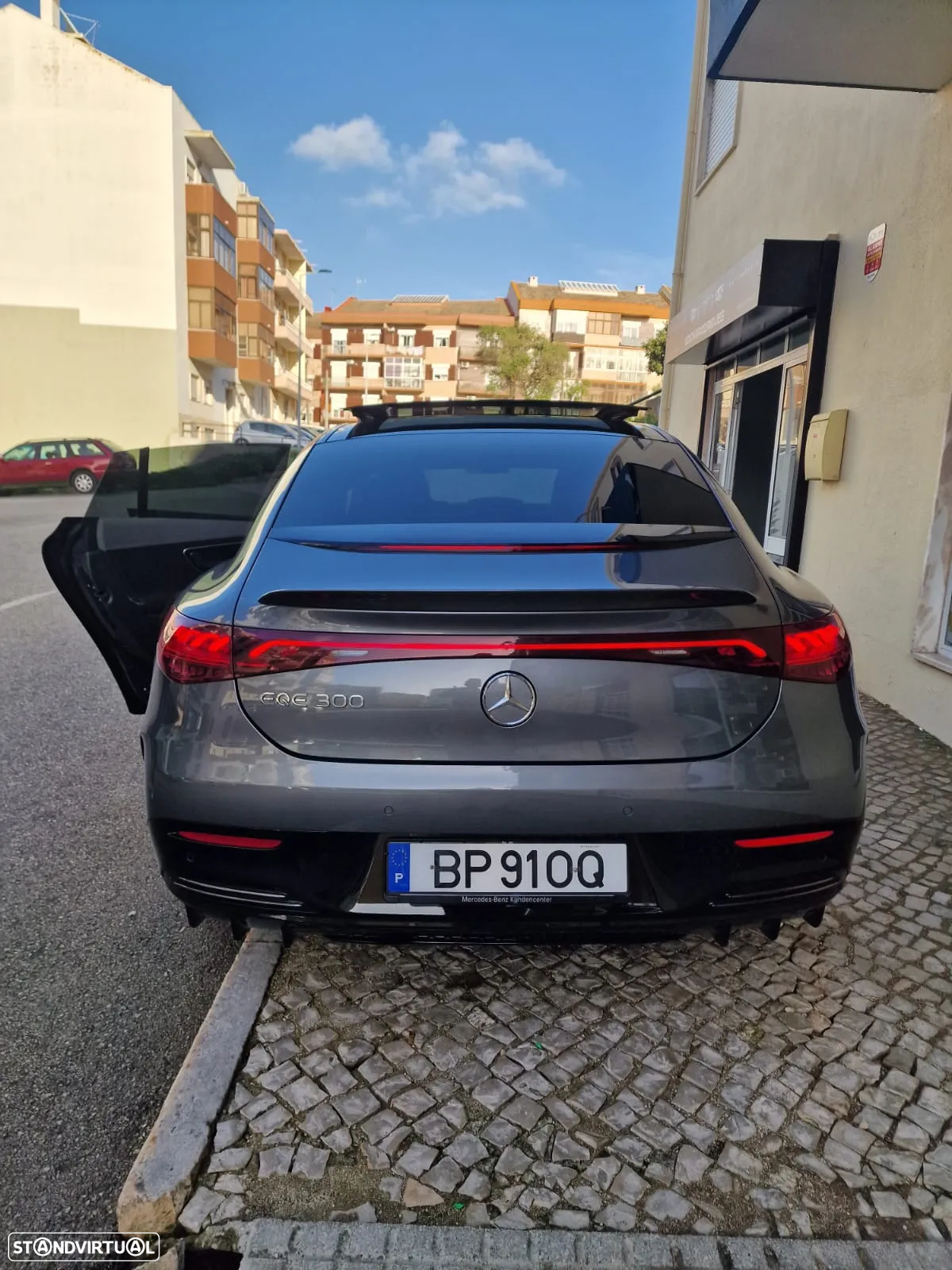 Mercedes-Benz EQE 300 AMG Line - 4