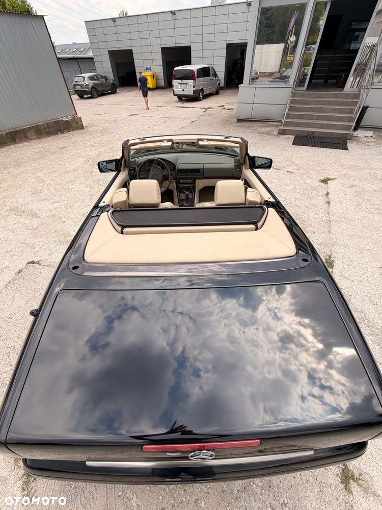 Mercedes-Benz SL - 15