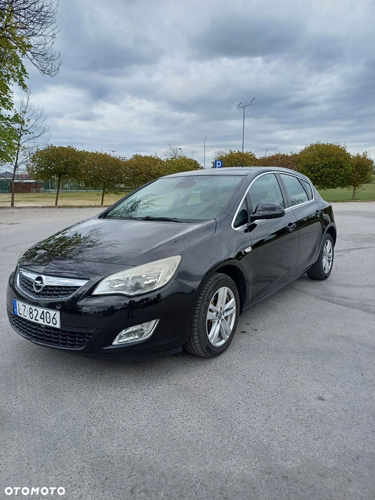 Opel Astra 1.4 Turbo - 1