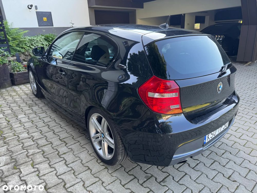 BMW Seria 1 2010 photo 3