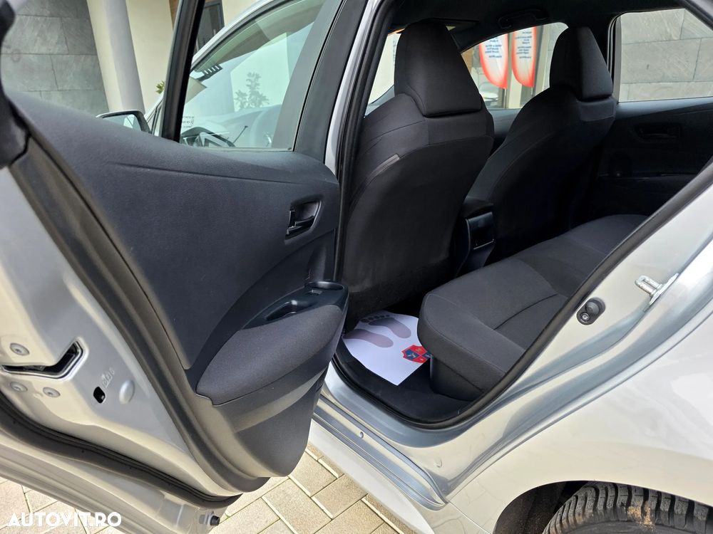 Toyota Corolla 1.8 HSD Business - 16