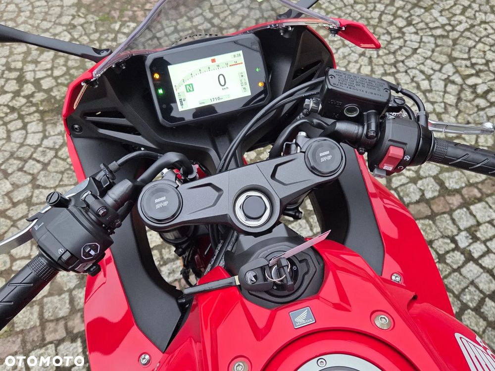 Honda CBR - 21