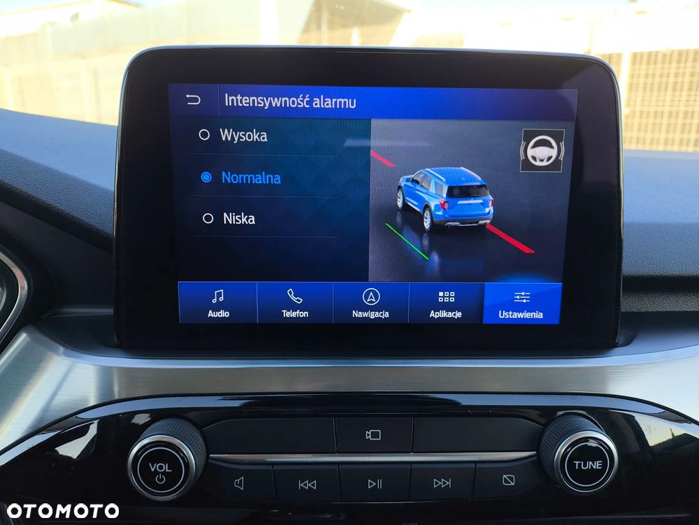 Ford Kuga 2.0 EcoBlue 4x4 TITANIUM X - 27