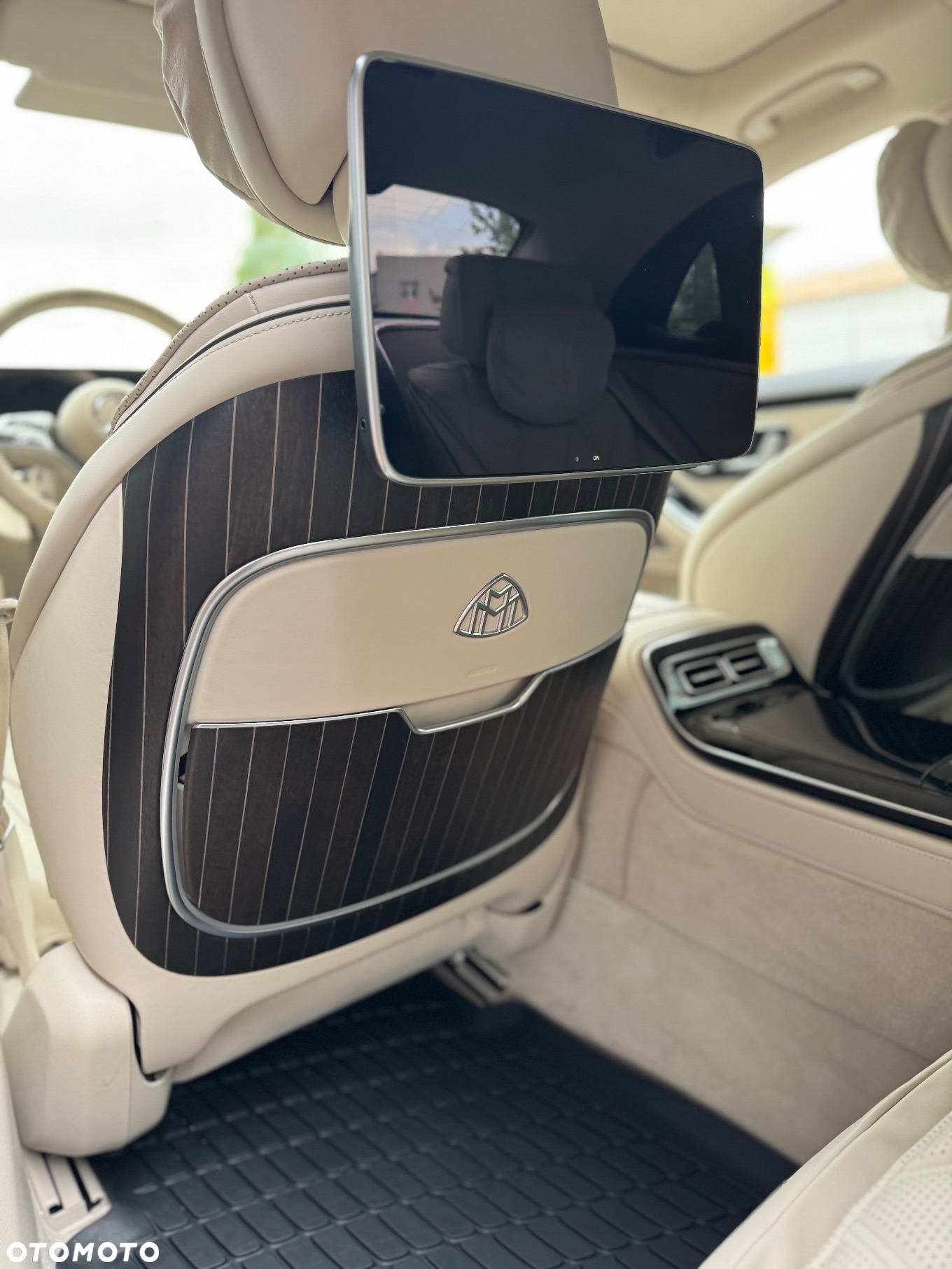 Mercedes-Benz Maybach Klasa S - 8