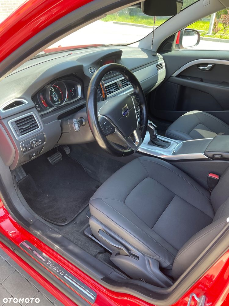 Volvo V70 D4 Geartronic Momentum - 11