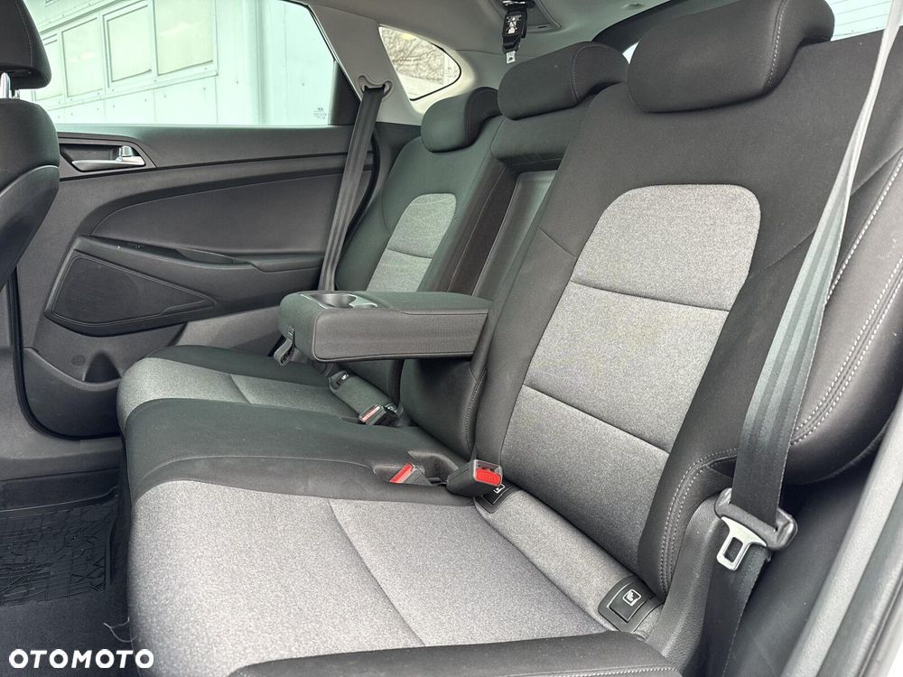 Hyundai Tucson 1.6 GDi Comfort 2WD - 22