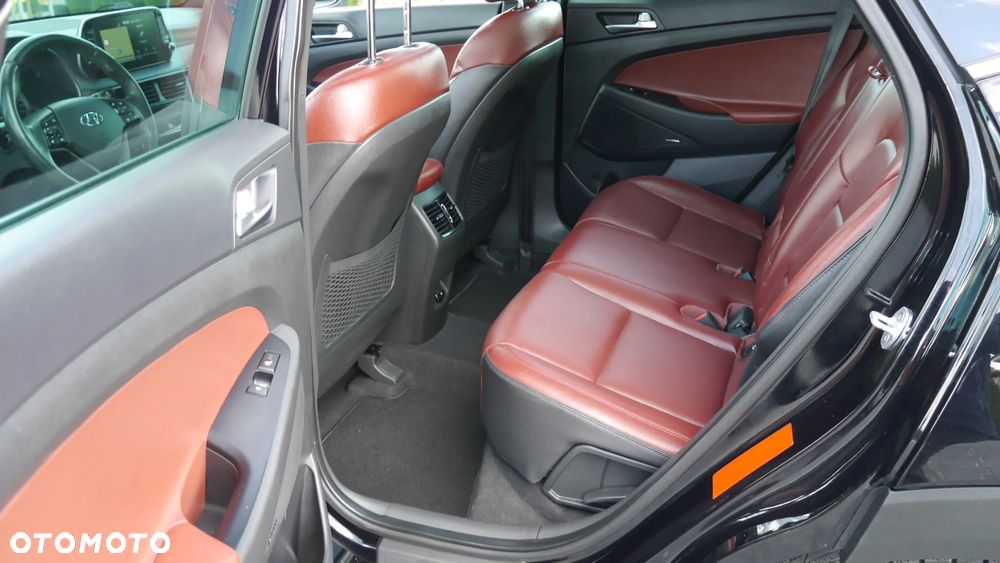 Hyundai Tucson blue 1.6 CRDi 2WD DCT Premium - 25