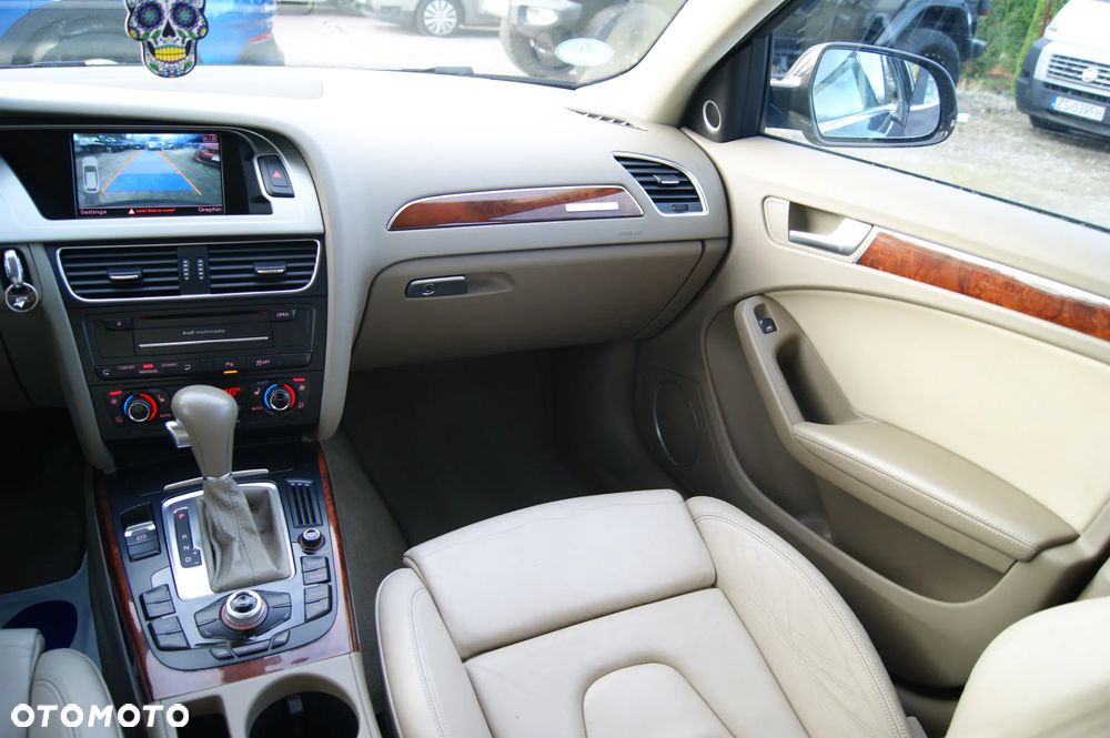 Audi A4 Avant 3.0 TDI DPF quattro S tronic Ambiente - 36