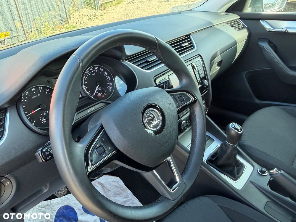 Skoda Octavia - 15