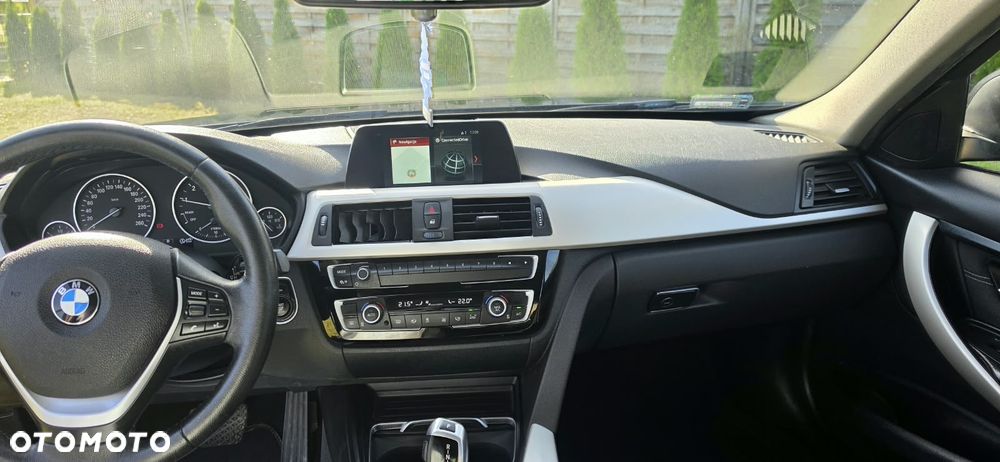 BMW Seria 3 - 16