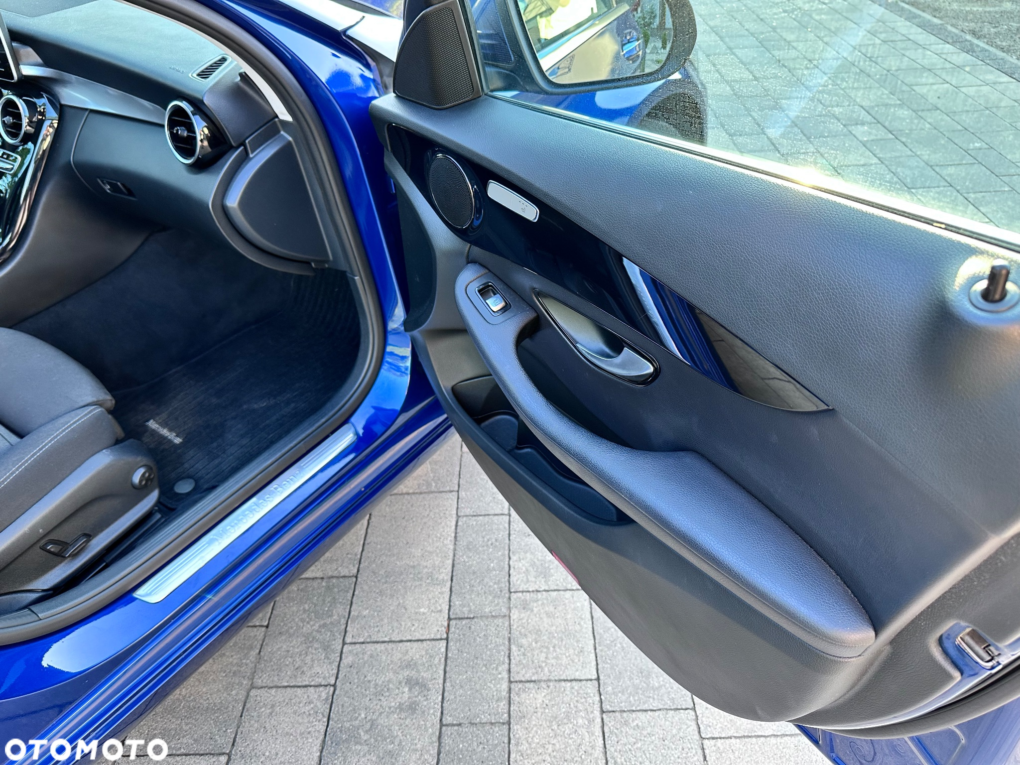 Mercedes-Benz Klasa C 220 d T 9G-TRONIC - 23