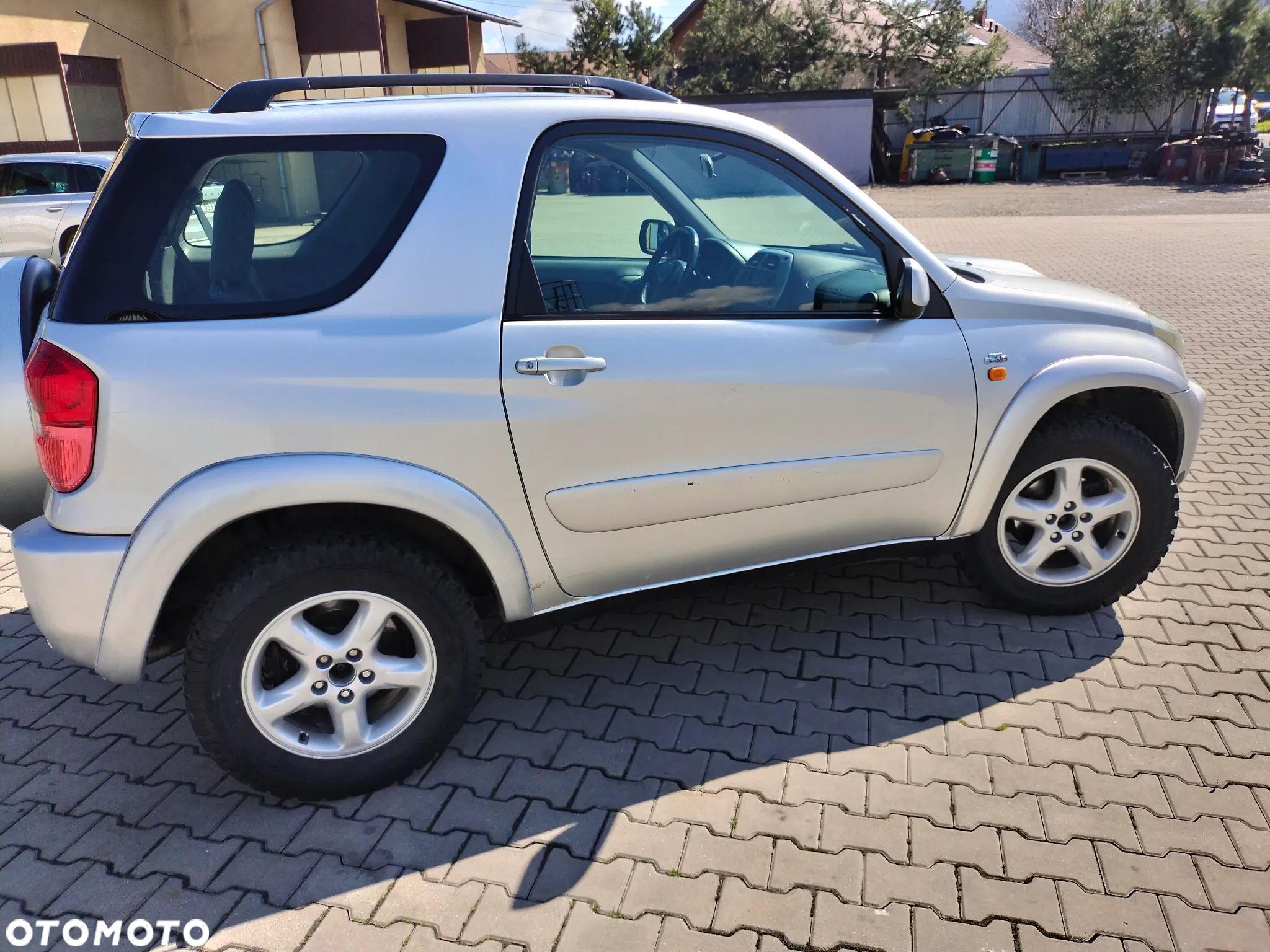 Toyota RAV4 D-4D 4x4 - 14