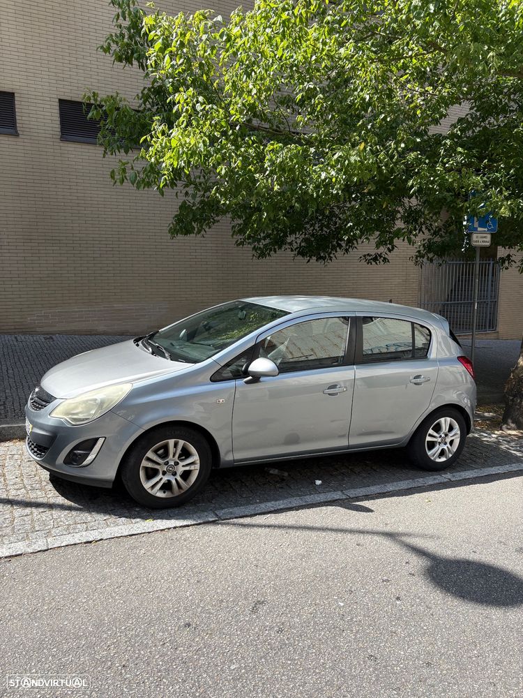 Opel Corsa 1.2 Enjoy - 3