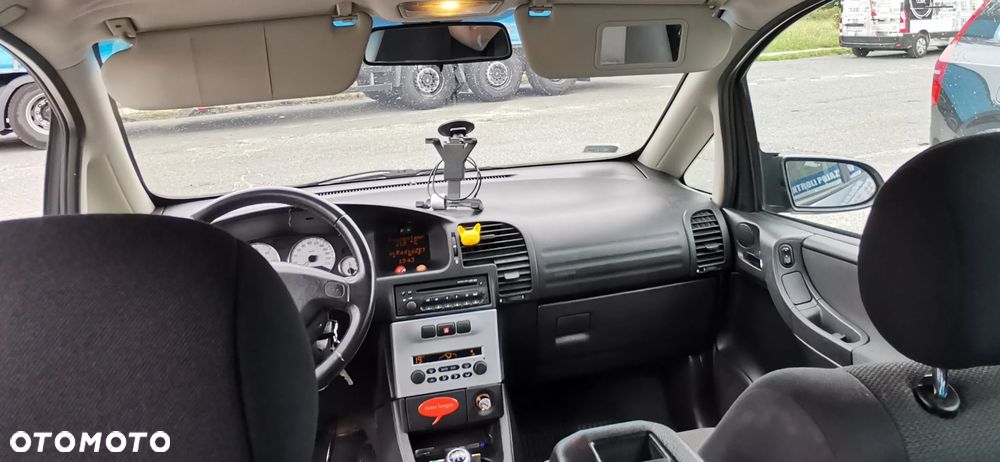 Opel Zafira 2.2 DTI Elegance - 30
