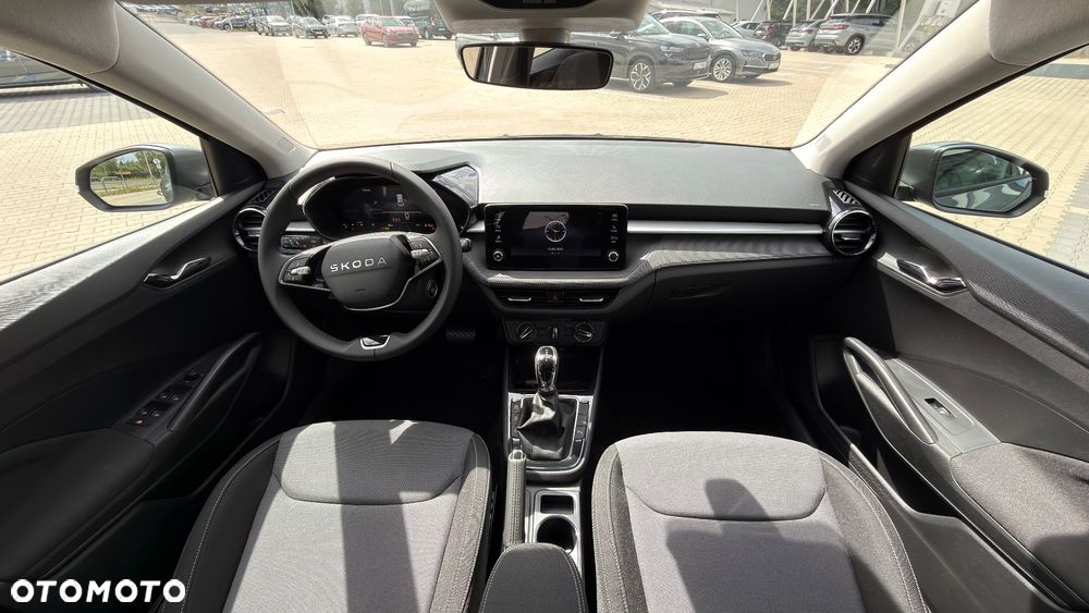 Skoda Fabia 1.0 TSI Drive DSG - 6