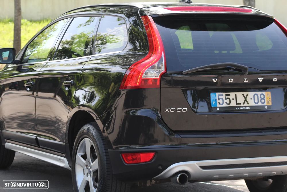 Volvo XC 60 2.0 D4 R-Design 139g Start/Stop - 20