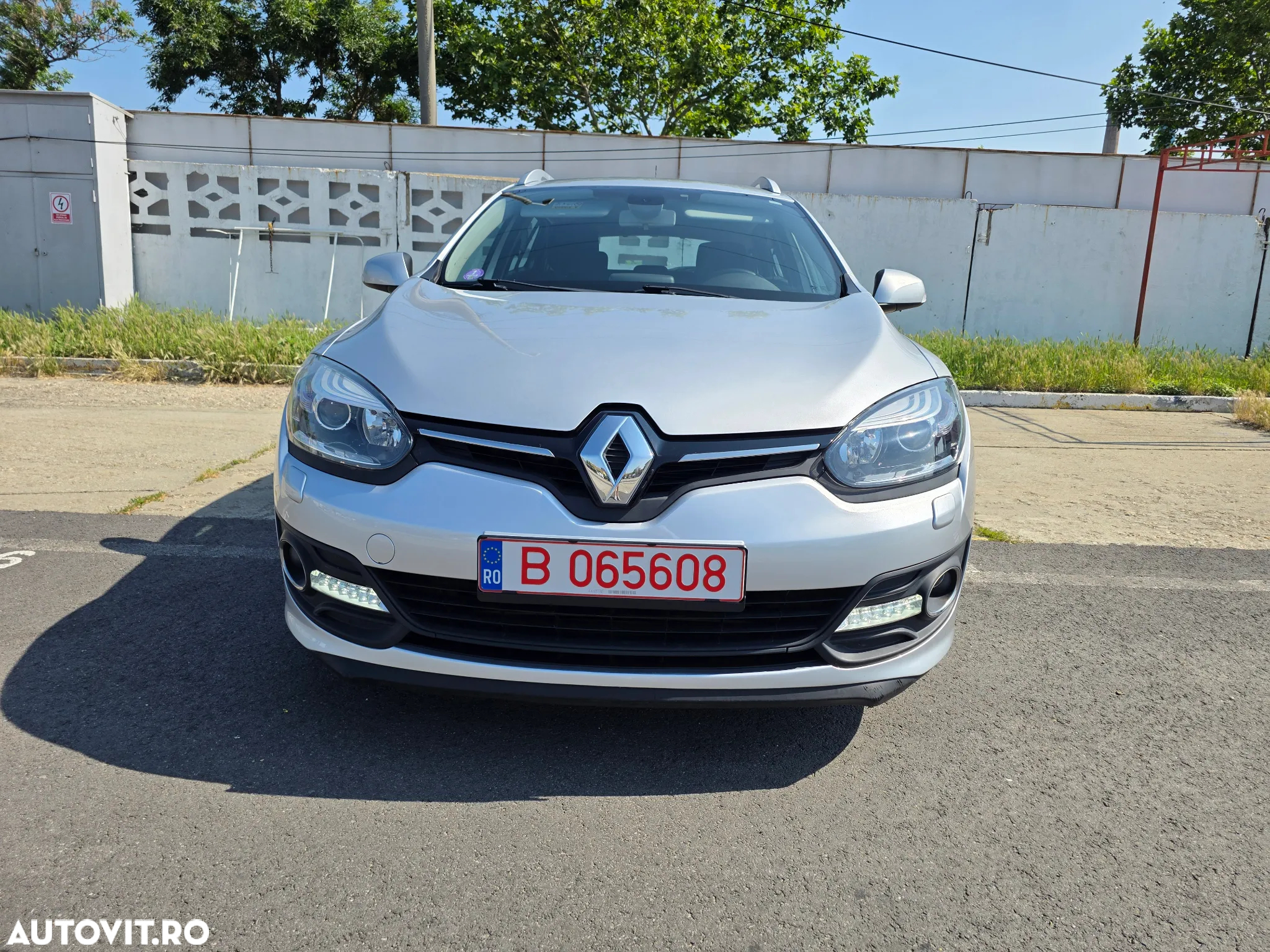 Renault Megane Grandtour ENERGY TCe 115 Start & Stop Authentique - 11