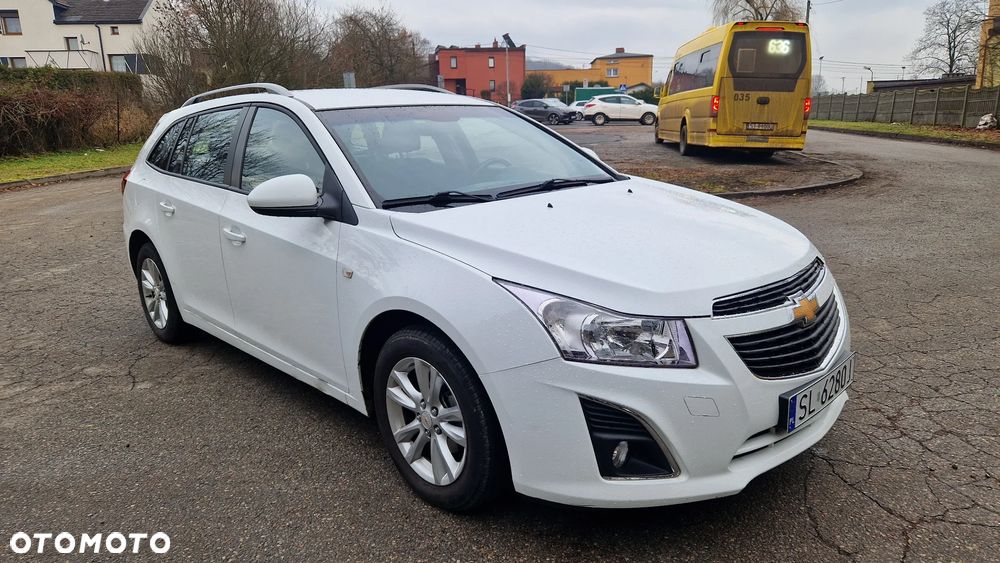 Chevrolet Cruze 1.6 LT - 2